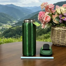 304 stainless steel outdoor sports water bottle, portable and leak-proof, suitable for daily travel, mountain climbing and fitness activities, etc (Color: Green)